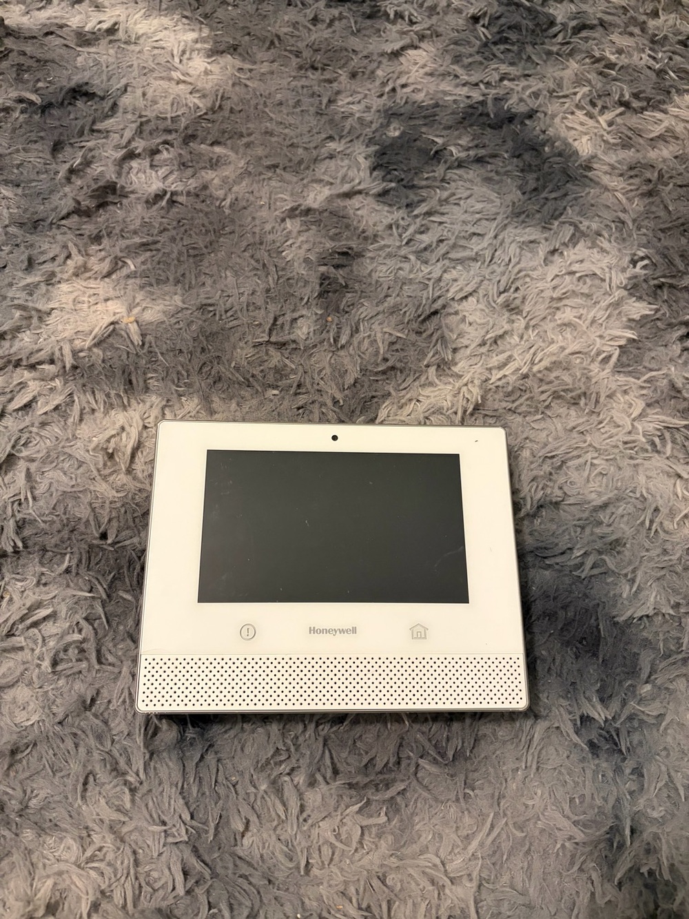 Honeywell Lyric Controller Wireless Touchscreen Alarm & Smart Home Security Pane